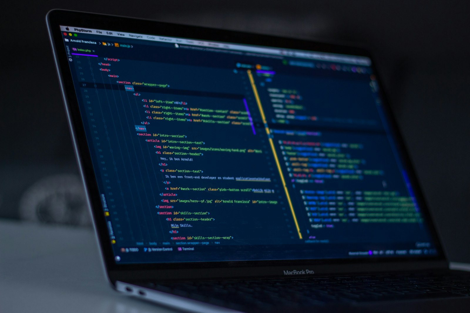 Headless Content with AI: From Personas to Market Research